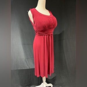 Burgundy knit sleeveless dress